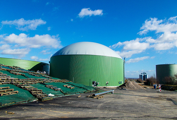 Eco Digester with a flexible choice of container covers